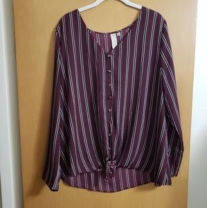 Ladies Long Sleeve Dress/ Work Shirt. Cranberry/ Navy. Great Condition.